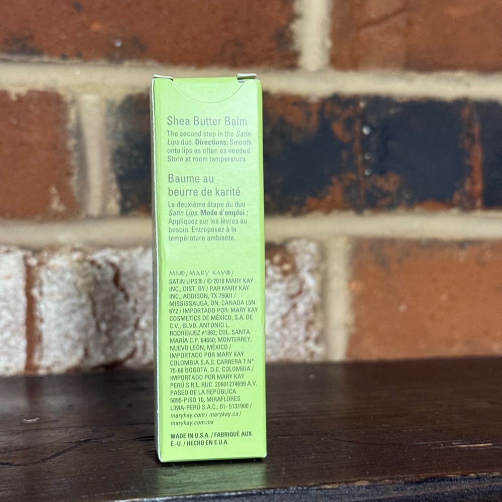 Mary Kay Satin Lips Shea Butter Balm White Tea & Citrus Lip Treatment 0.3oz 8g - Picture 2 of 3